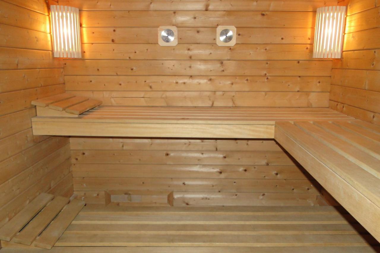 Gite 1805 Montagnes Du Jura Avec Spa Et Sauna Classe 3 Etoiles Foncine-le-Haut 외부 사진